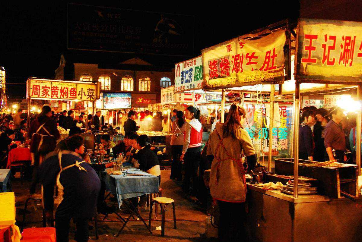 要地攤，更要清潔環(huán)保，速藍(lán)環(huán)保助力地攤美食油煙凈化